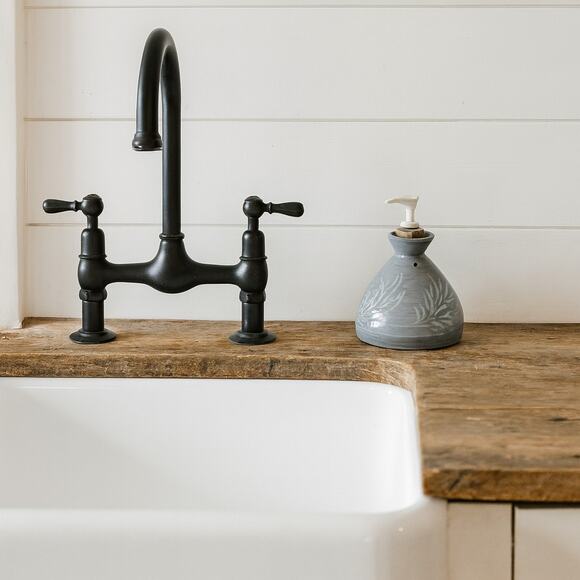 Hand Thrown Studio Pottery Stoneweare Soap Dispenser - Picture 1 of 6